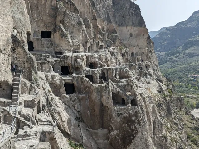 Vardzia grottenstad Georgie Dimsum Reizen